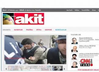 Pislik Akit’e tepki çığ gibi ! Akit’ten Pislik Akıyor…!