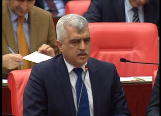 Kolluk kuvvetlerinin keyfi uygulamaları bir polis devletinde yaşadığımızı düşündürmektedir.