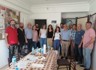 Dün Gebze’de Emek Partisi, Eğitim Sen’i ziyaret ettik, parti binamızda uyelerimizle bulustuk, sohbet ettik