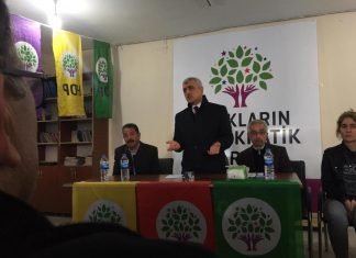 Kahtalı kardeşlerimizle sohbetten sonra Egitim-Sen Kahta şubesini ziyaret edip çaylarını içtik, sorunları dinledik, istişare ettik