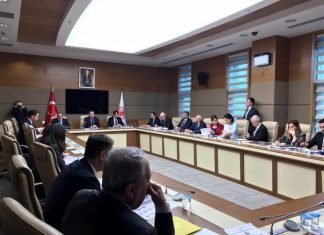 Elazığ cezaevi ziyaretimiz sonrası komisyonda ihlalleri konuşarak rapor oluşturuyoruz