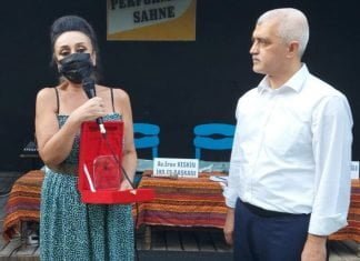 HDP MP Gergerlioğlu receives Freedom of Expression Award