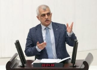 Gergerlioğlu “dil seçme dayatması” iddialarını Meclis gündemine taşıdı