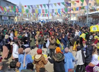 Tekman’da Newroz ateşi: Tecrit bitsin