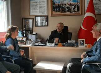 HDP Kocaeli Milletvekili Gergerlioğlu İl Yöneticileri ile Kocaeli Çayırova İnönü Mahalle Muhtarı Durmuş Karabuğa’yı Ziyaret Etti