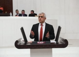 Kendisine emanet edilmişti bu çocuklar