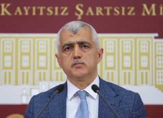 Gergerlioğlu: “Deprem her yeri vurduğu gibi cezaevlerini, mahpusları ve yakınlarını da vurdu.”