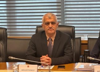 “Kalite düşer mi? Hekimler dışlanmamalı!” | Gergerlioğlu’ndan Eğitim Süresi ve Ek Ödeme Tepkisi
