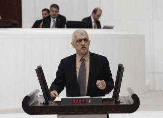 Milletvekili Ömer Faruk Gergerlioğlu Çevre, Şehircilik Bakanlığında Kocaeli Kroman Çelik Fabrikası ile ilgili Toplantıya Katıldı