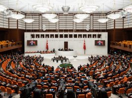 Anket: İşte gençlerin en beğendiği 20 milletvekili
