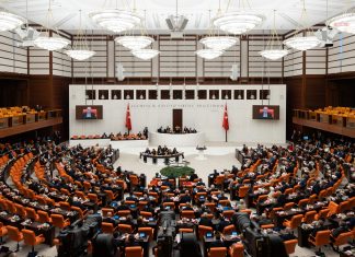 Anket: İşte gençlerin en beğendiği 20 milletvekili