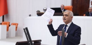 Abdüllatif Şener: “Ömer Faruk Gergerlioğlu insan hakları hakkında hep mücadele etmiştir!”