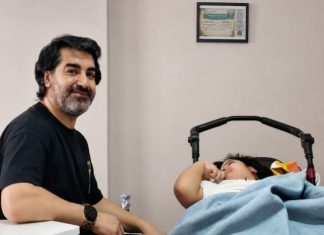 Solunum cihazına bağlı kızıyla yayına katıldı: KHK’lı babadan vicdan çağrısı
