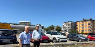 Kocaeli’de okul önünde tepki çeken görüntüler!