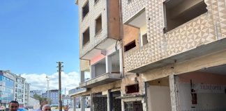 DEM PARTİ KOCAELİ MİLLETVEKİLİ ÖMER FARUK GERGERLİOĞLU GEBZE AKSE SAPAĞI’NDAKİ FACİA BÖLGESİNDE İNCELEMEDE BULUNDU: “BİNA ÇÖKTÜ, İNSANLAR YOK OLDU; 1 YILDIR NE YIKIM VAR NE DESTEK!”