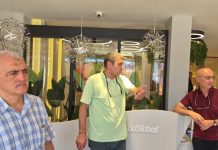Gergerlioğlu Körfez Cahit Zarifoğlu Caddesi’nden Seslendi: “Burası İlçenin Kalbi, Bu Kaplumbağa Hızıyla Esnaf Batıyor!”