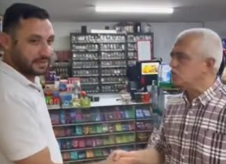 DEM PARTİ KOCAELİ MİLLETVEKİLİ ÖMER FARUK GERGERLİOĞLU DARICA’DAKİ BOZUK YOL VE ALTYAPI ÇİLESİNE İSYAN ETTİ: “TABELA ÇAKMAK KOLAY, GELİN BU TOZ VE ÇAMURDA YÜRÜYÜN!”