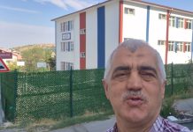 DEM PARTİ KOCAELİ MİLLETVEKİLİ ÖMER FARUK GERGERLİOĞLU YENİ EĞİTİM YILINDA VELİLERİN VE ÖĞRETMENLERİN ÇİLESİNE DİKKAT ÇEKTİ: “MİLLİ EĞİTİM AYAĞINA DEĞİL BEYNİNE SIKTI!”