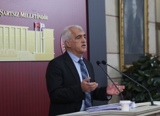 DEM Parti milletvekilleri Başakşehir’de 1 öğrencinin öldüğü kavgayı değerlendirdi