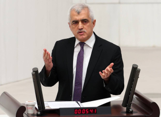 SPK’DAKİ 30 MİLYON LİRALIK RÜŞVET İDDİASI MECLİS’TE: GERGERLİOĞLU’NDAN “HARAM OLSUN” TEPKİSİ