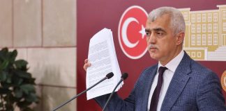 YTB’nin 2,16 milyar liralık cari transfer gideri Bakan Ersoy’a soruldu